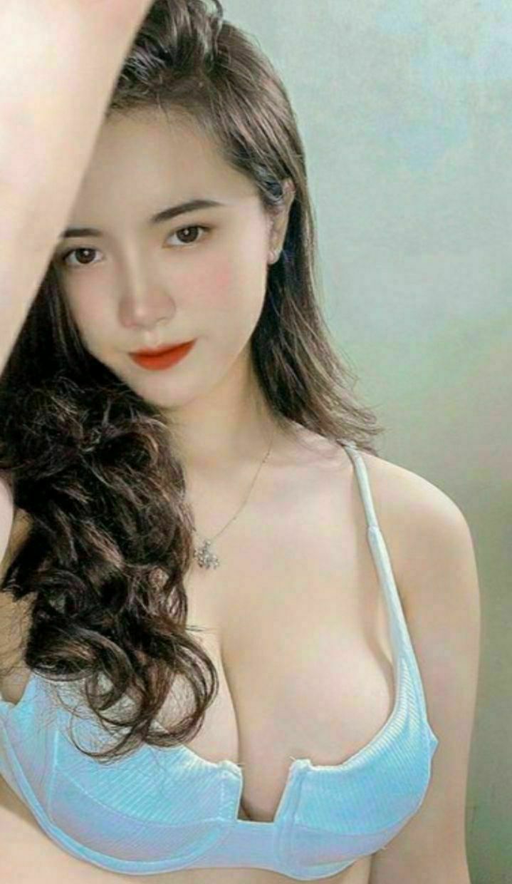 Nữ sếp tâm lý chiều con cặc nhân viên hết mình